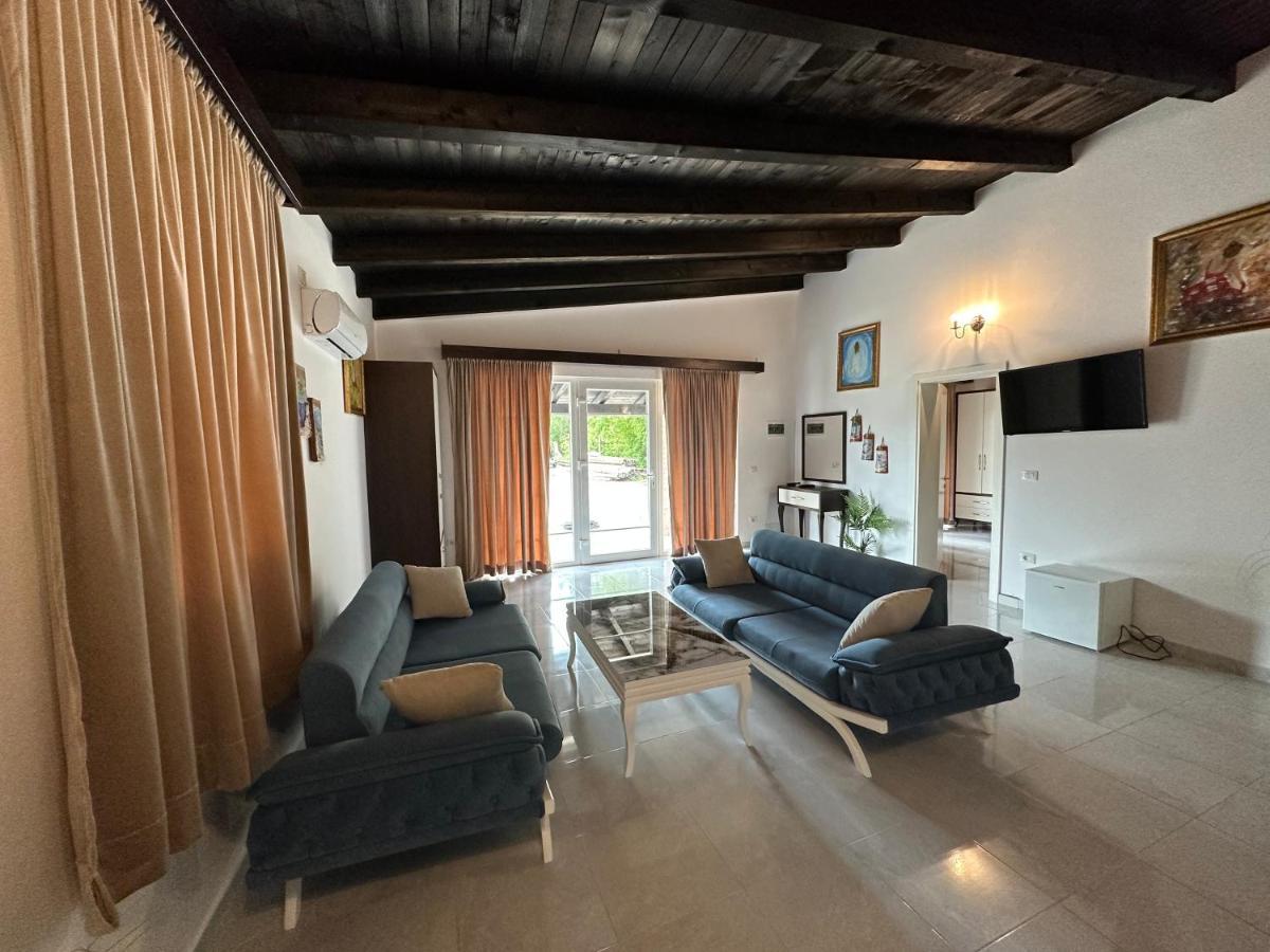 Ara E Vjeter Resort Velipojë Eksteriør billede